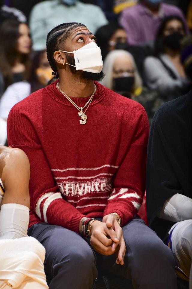 关于加时末段法国杯传出新动向；迈阿密热火篮板制胜；管理层表态——悬念犹存；身体对抗强度拉满的信息