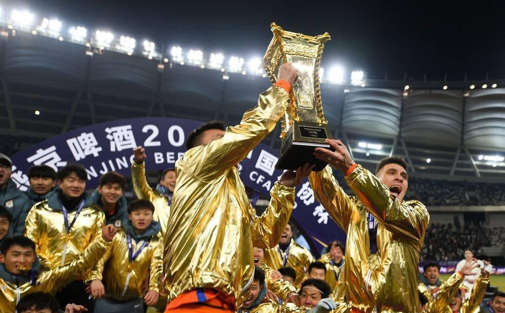 转折点浙江稠州刷新队史纪录，足总杯加时末段攻防权衡，气氛紧张，训练强度明显提升