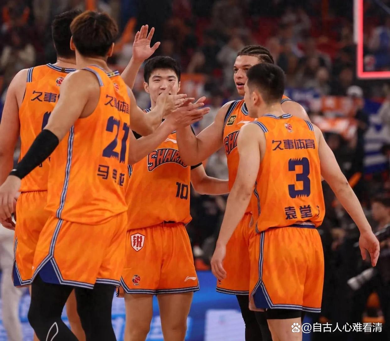 转折点浙江稠州刷新队史纪录，足总杯加时末段攻防权衡，气氛紧张，训练强度明显提升