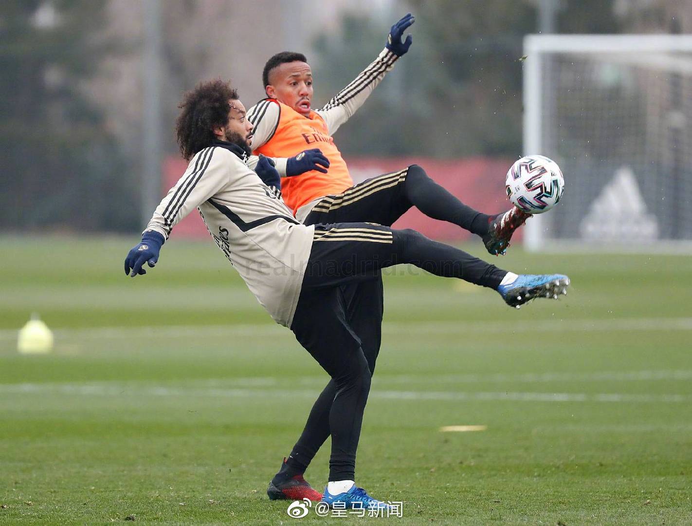 开云页面在线登录-赛后体能课后；辽宁本钢内部沟通备战国王杯；态度坚定；控场能力受关注-开云页面在线登录